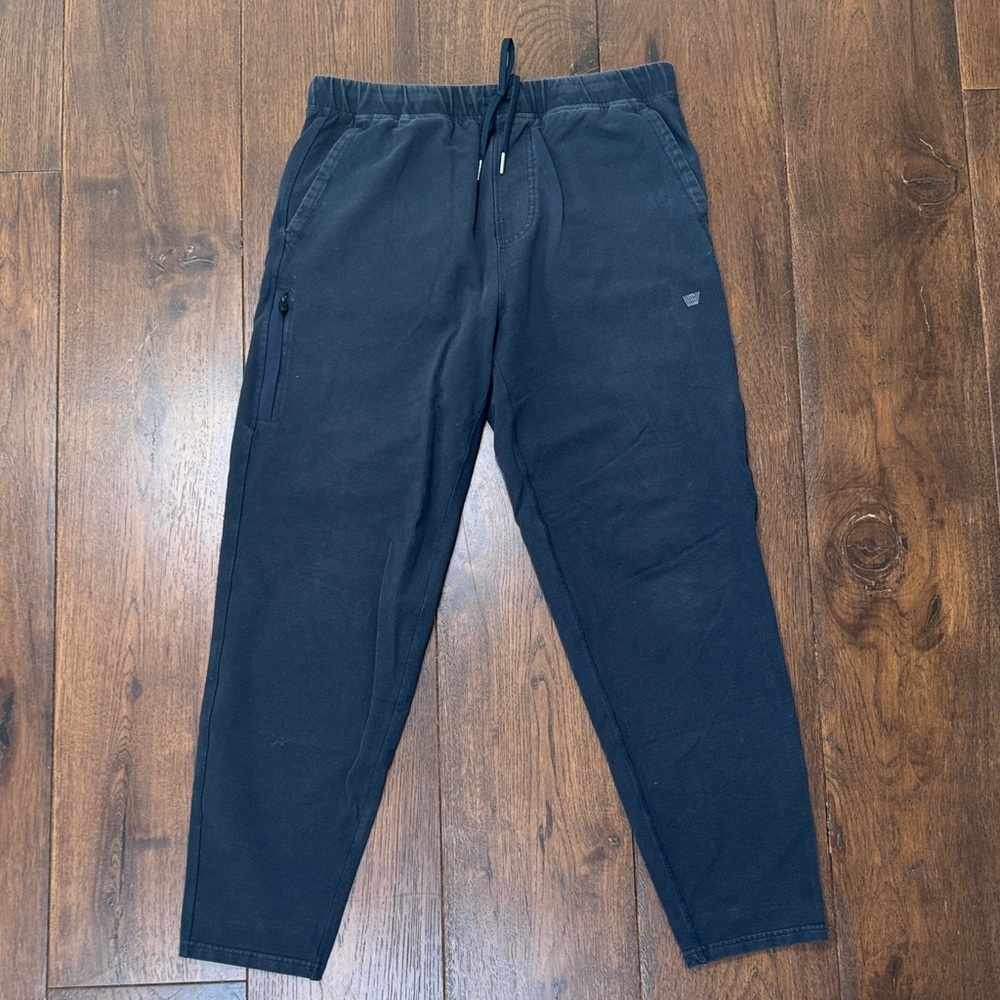 Mack Weldon Ace Sweatpants. Men’s Large.
Good Condition